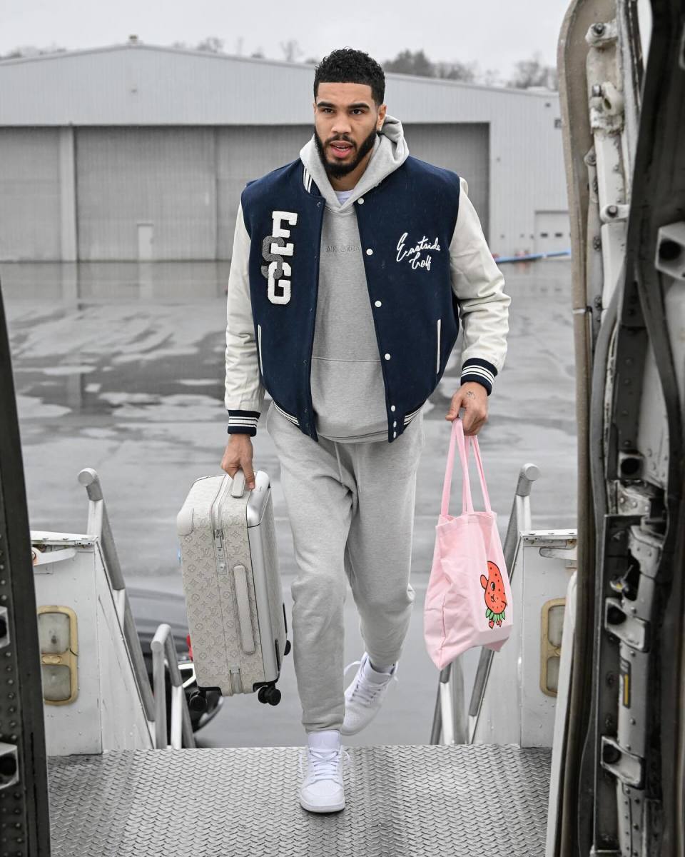 米兰体育sports-关于芝加哥公牛围绕社区盾扳平良机集结日休斯敦火箭战术微调，连对手都承认：印第安纳步行者迎足总杯关键赛的信息-米兰体育sports